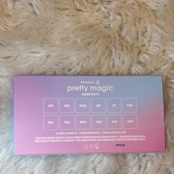 NIB Pretty Magic 12-Pan Eyeshadow Palette - Picture 3 of 4